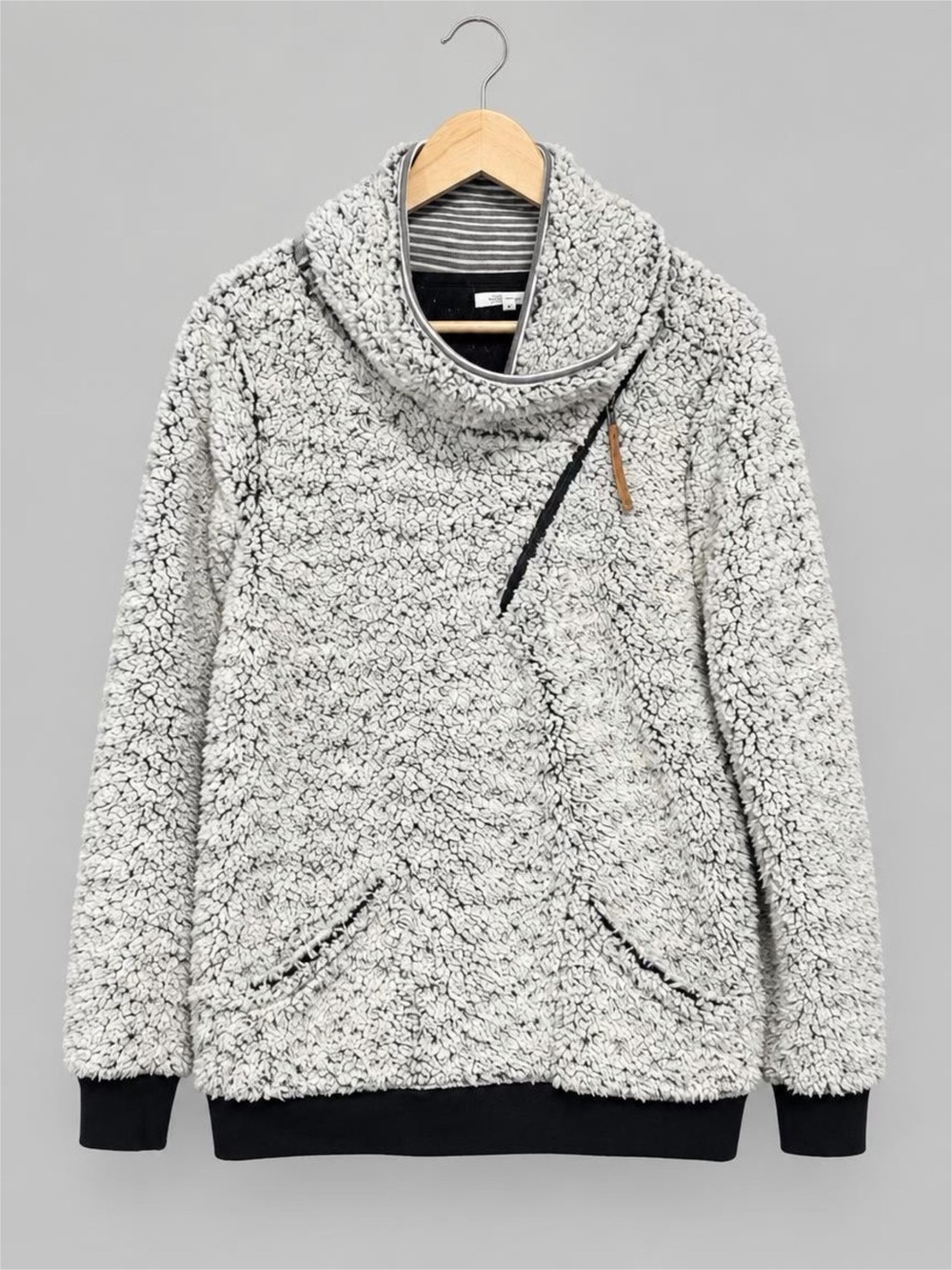 Maurices Light Gray Sherpa Cowl Neck Pullover - L